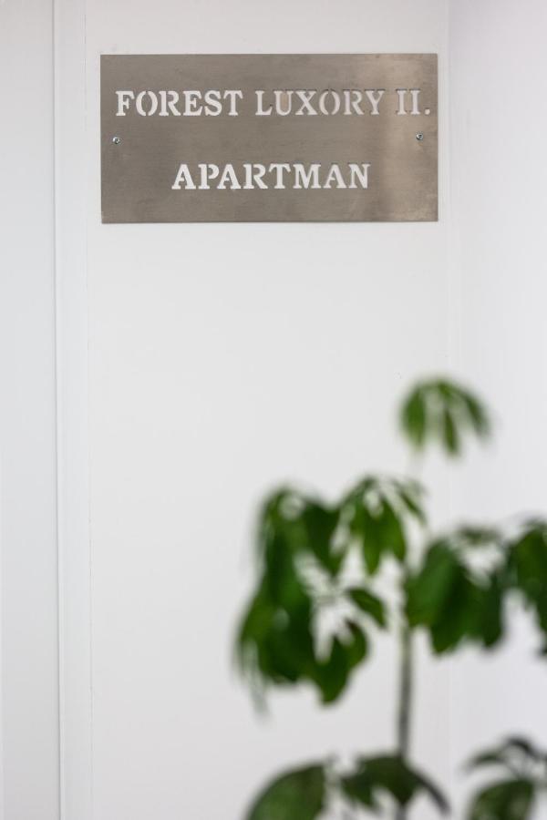 Forest Luxory Ii. Apartman Sarvar Exterior photo